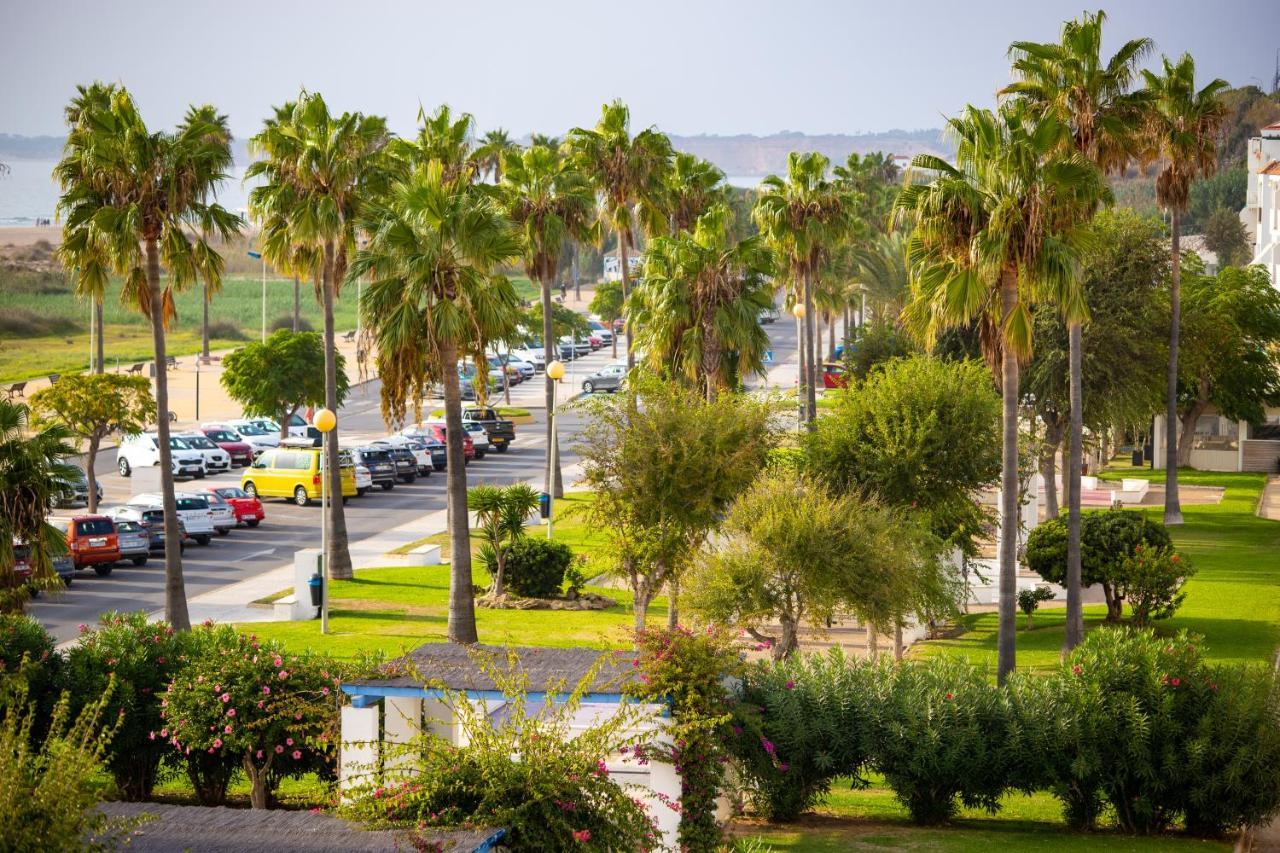 Hotel Oasis Conil de la Frontera Kültér fotó