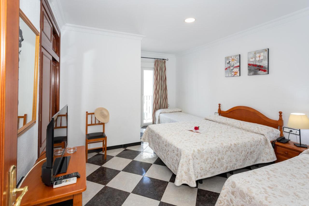 Hotel Oasis Conil de la Frontera Kültér fotó