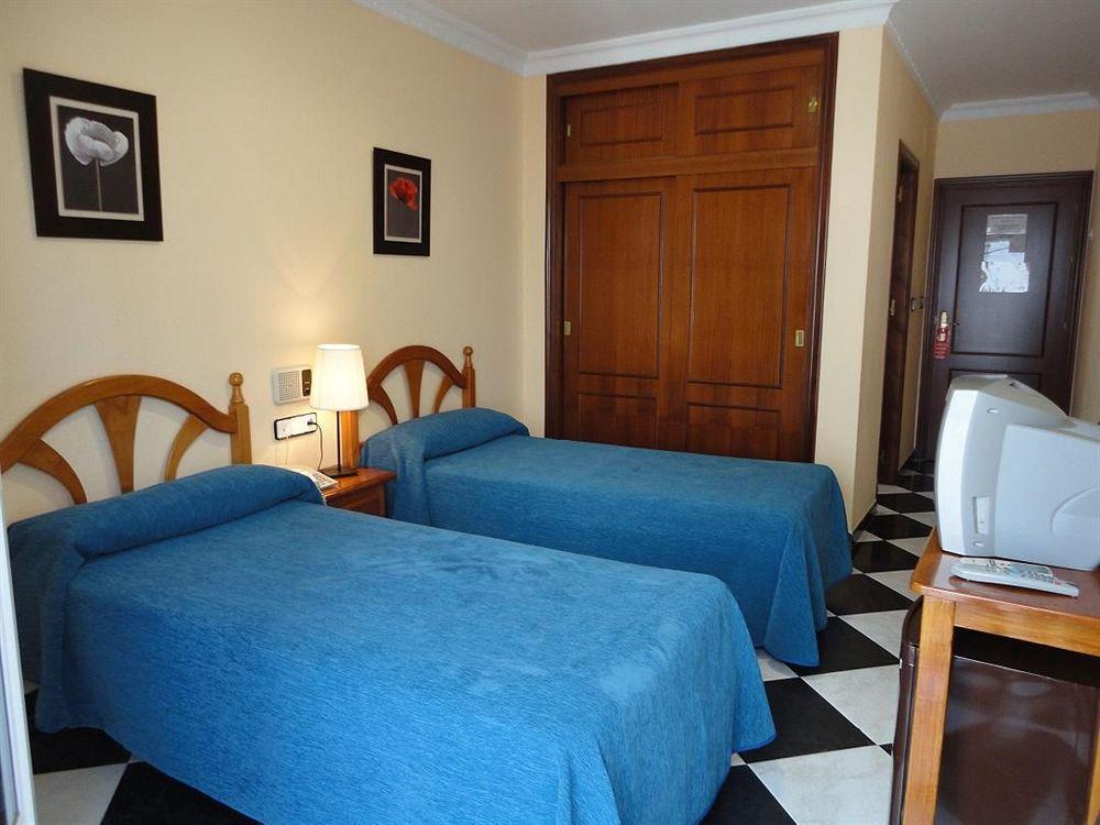 Hotel Oasis Conil de la Frontera Kültér fotó