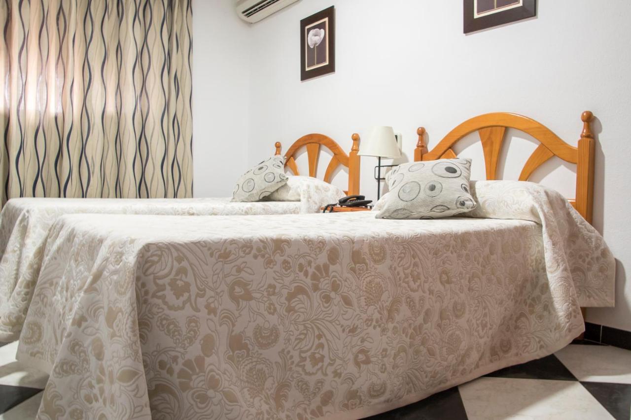 Hotel Oasis Conil de la Frontera Kültér fotó